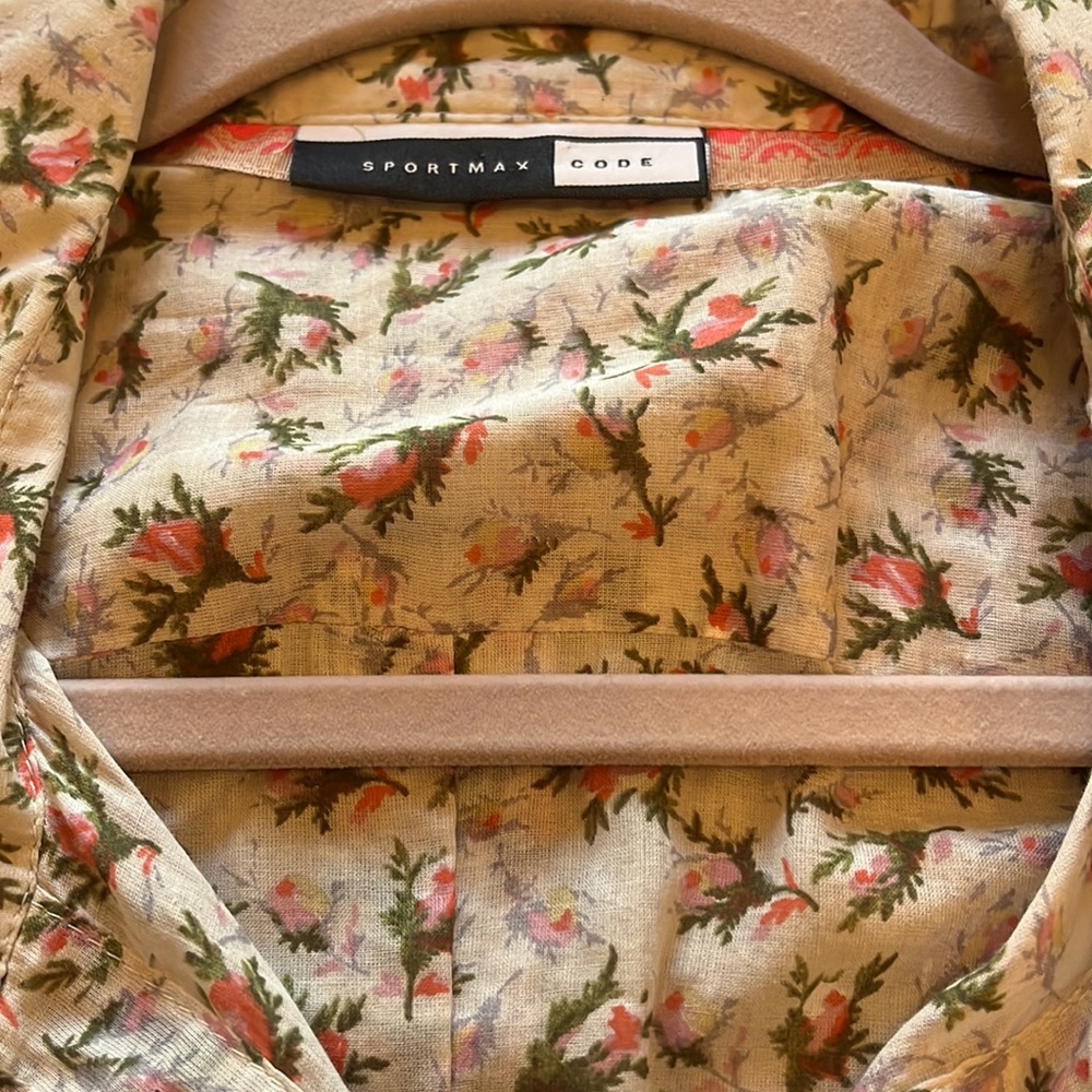 Sportmax Code Floral button down sz M - Picture 4 of 6
